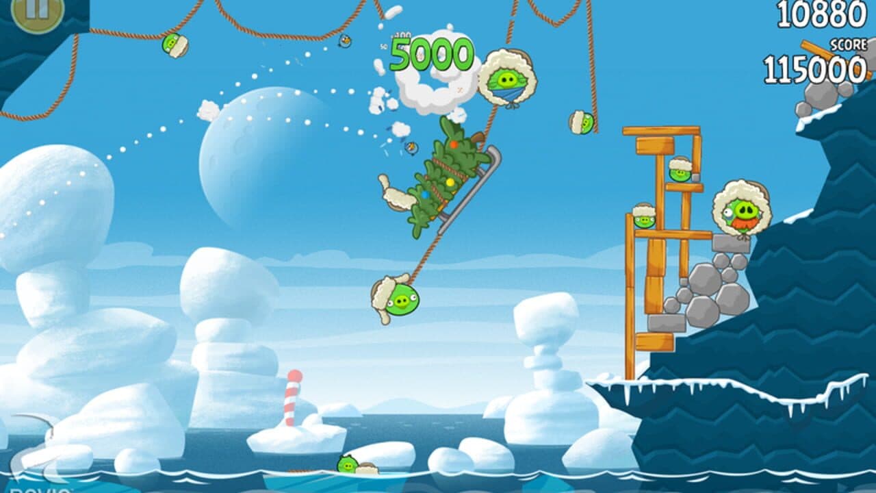 Angry Birds Seasons screenshot 1