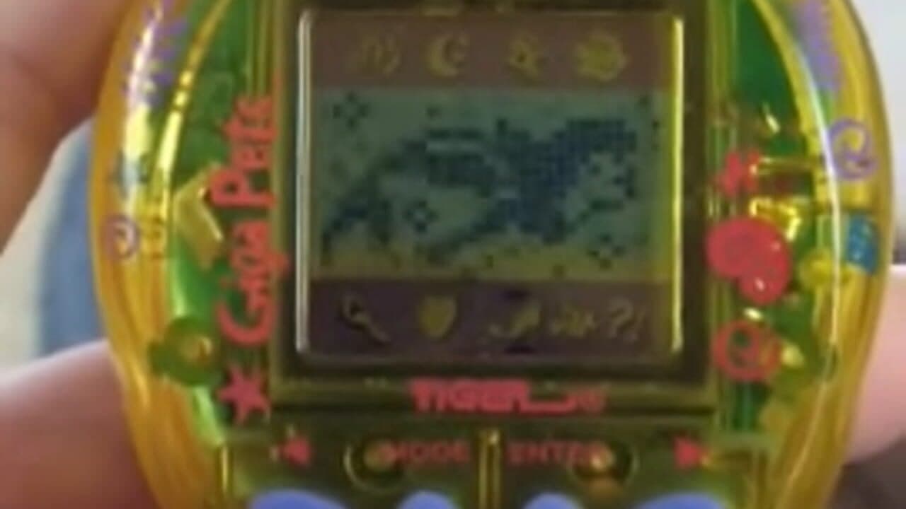 Giga Pets: The Little Mermaid screenshot 1