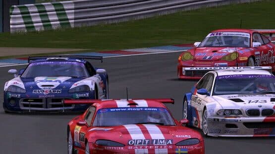GTR 2: FIA GT Racing Game screenshot 5