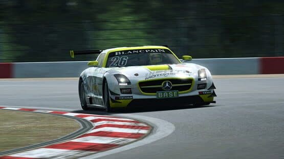 RaceRoom Racing Experience: ADAC GT Masters Experience 2014 screenshot 3